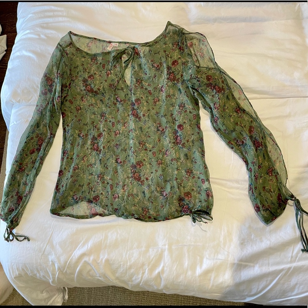 Joie floral arm cutout blouse